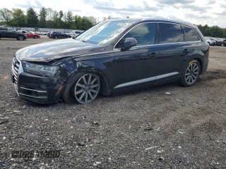 2017 Audi Q7 Premium Plus with VIN WA1LAAF78HD041382, listed as a Copart auction lot 56153335 with 182,673 mi miles and Salvage title. Bid and sale history available at DreamBid. Image 1.