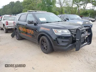 2016 Ford Police Interceptor Utility z VIN 1FM5K8AR3GGC73183, wystawiony jako IAAI lot #41978063 z przebiegiem 133 309 mil mil oraz . Historia ofert i sprzedaży dostępna na DreamBid. Obrazek 1.