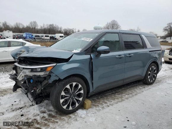 2023 Kia Carnival EX with VIN KNDNC5H35P6299999, listed as a Copart auction lot 44584415 with 21,509 mi miles and Salvage Title. Bid and sale history available at carsss.com. Image 1.