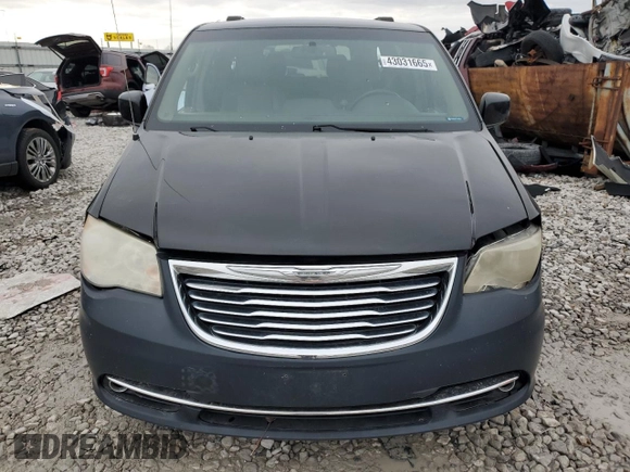 2014 Chrysler Town & Country Touring with VIN 2C4RC1BG8ER206985, listed as a Copart auction lot 43031665 with 161,926 mi miles and Salvage Title. Bid and sale history available at DreamBid. Image 5.