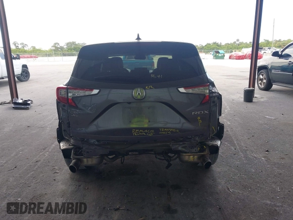 2019 Acura RDX with VIN 5J8TC1H35KL023138, listed as a IAAI auction lot 42533262 with 42,126 mi miles and . Bid and sale history available at DreamBid. Image 16.