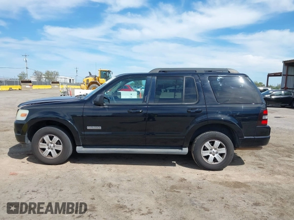 2008 Ford Explorer XLT with VIN 1FMEU73E78UA98826, listed as a IAAI auction lot 42018745 with 154,823 mi miles. Bid and sale history available at carsss.com. Image 14.
