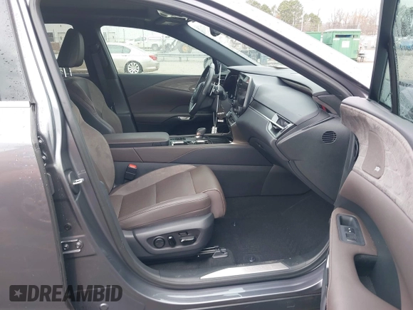 2023 Lexus RX 350 z VIN 2T2BAMCA4PC017770, wystawiony jako IAAI lot #41546843 z przebiegiem 31 501 mil mil oraz . Historia ofert i sprzedaży dostępna na DreamBid. Obrazek 5.