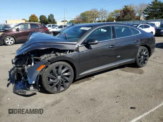 2019 Volkswagen Arteon SEL R-Line с VIN WVWSR7AN2KE028311, выставлен на аукционе Copart как лот 75924464 с пробегом 23 171 миль миль и Списание • Salvage title. История ставок и продаж доступна на DreamBid. Изображение 1.