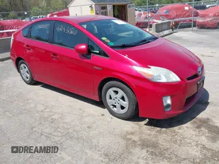 2011 Toyota Prius I with VIN JTDKN3DU6B5337481, listed as a IAAI auction lot 42143060 with 207,394 mi miles. Bid and sale history available at carsss.com. Image 1.