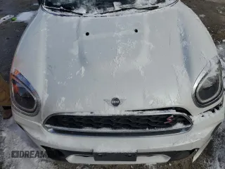 2024 MINI Countryman Cooper S with VIN WMZ83BR03R3S03985, listed as a Copart auction lot 89362545 with 0 mi miles and Salvage Title. Bid and sale history available at carsss.com. Image 12.