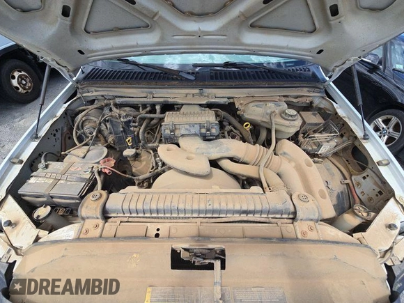 2007 Ford F-250 with VIN 1FDNF20557EA47058, listed as a IAAI auction lot 42631275 with 40,425 mi miles and . Bid and sale history available at DreamBid. Image 18.