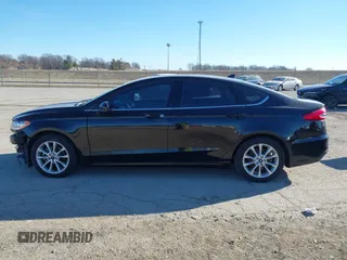 2020 Ford Fusion SE with VIN 3FA6P0LU1LR134904, listed as a IAAI auction lot 41448356 with 84,459 mi miles and . Bid and sale history available at DreamBid. Image 15.
