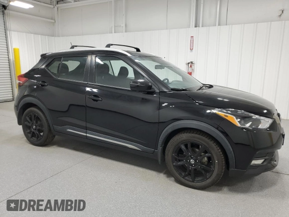 2020 Nissan Kicks SR with VIN 3N1CP5DV9LL539562, listed as a Copart auction lot 54715655 with 92,098 mi miles and Clean Title. Bid and sale history available at carsss.com. Image 4.