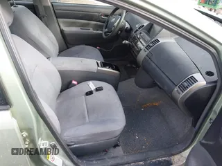 2007 Toyota Prius with VIN JTDKB20UX77649825, listed as a IAAI auction lot 41327852 with 132,988 mi miles. Bid and sale history available at carsss.com. Image 5.