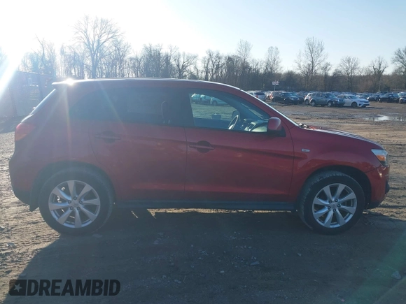 2015 Mitsubishi Outlander Sport 2.4 ES with VIN 4A4AR3AWXFE030738, listed as a IAAI auction lot 41526310 with 90,182 mi miles. Bid and sale history available at carsss.com. Image 13.