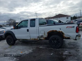 2012 Ford F-250 XL with VIN 1FT7X2B6XCEC06683, listed as a IAAI auction lot 41679964 with 155,147 mi miles and . Bid and sale history available at DreamBid. Image 14.