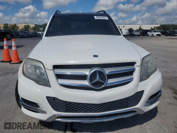 2015 Mercedes-Benz GLK 350 with VIN WDCGG5HB4FG429911, listed as a Copart auction lot 69937924 with 121,214 mi miles and Salvage Title. Bid and sale history available at DreamBid. Image 5.