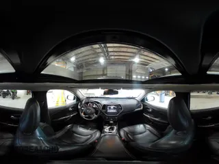 2017 Jeep Cherokee Latitude с VIN 1C4PJMCBXHW612358, выставлен на аукционе IAAI как лот 42611172 с пробегом 77 817 миль миль и . История ставок и продаж доступна на DreamBid. Изображение 18.