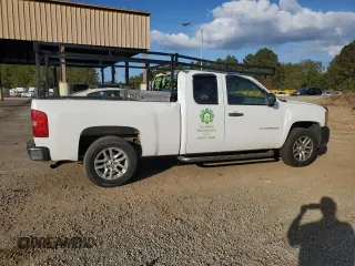 2011 Chevrolet Silverado 1500 Work Truck with VIN 1GCRKPE31BZ206231, listed as a Copart auction lot 77248654 with 198,480 mi miles and Salvage Title. Bid and sale history available at DreamBid. Image 3.