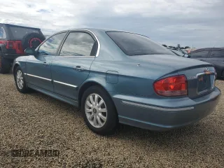 2005 Hyundai Sonata GLS with VIN KMHWF35H45A155480, listed as a Copart auction lot 74567304 with 0 mi miles and Salvage Title. Bid and sale history available at carsss.com. Image 2.