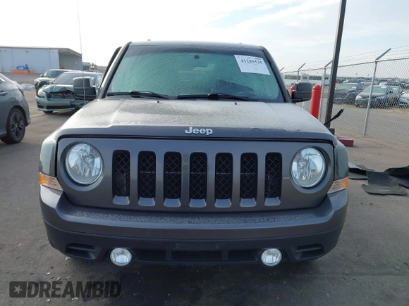 2017 Jeep Patriot Sport SE with VIN 1C4NJPBA3HD166261, listed as a IAAI auction lot 41285535 with 99,600 mi miles and . Bid and sale history available at DreamBid. Image 12.