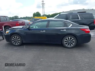 2017 Nissan Altima SV with VIN 1N4AL3AP2HC237744, listed as a IAAI auction lot 42557918 with 220,077 mi miles and . Bid and sale history available at DreamBid. Image 14.