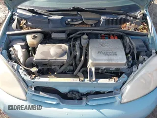2001 Toyota Prius with VIN JT2BK12U810037395, listed as a IAAI auction lot 41760814 with 252,179 mi miles. Bid and sale history available at carsss.com. Image 10.