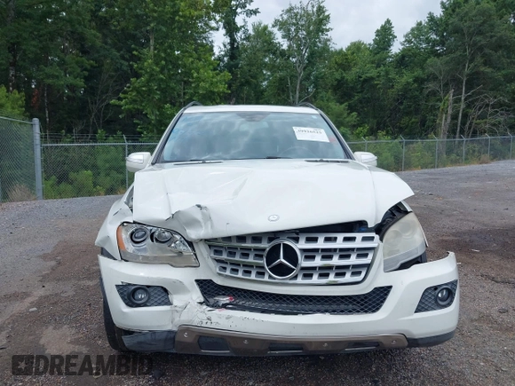 2010 Mercedes-Benz M 350 with VIN 4JGBB5GB5AA603377, listed as a IAAI auction lot 39926525 with 223,308 mi miles and . Bid and sale history available at DreamBid. Image 12.