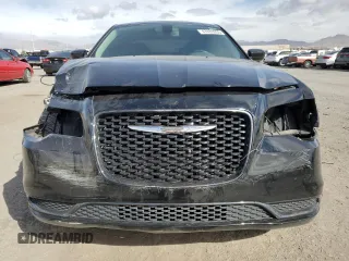 2019 Chrysler 300 Touring with VIN 2C3CCAAG6KH755596, listed as a Copart auction lot 47433935 with 60,668 mi miles and Salvage Title. Bid and sale history available at carsss.com. Image 5.