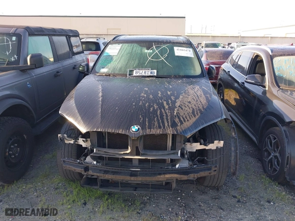 2015 BMW X5 sDrive35i with VIN 5UXKR2C54F0H35124, listed as a IAAI auction lot 41885474 with 88,865 mi miles. Bid and sale history available at carsss.com. Image 13.