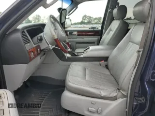 2004 Lincoln Navigator Luxury with VIN 5LMFU27R44LJ12389, listed as a Copart auction lot 73941144 with 184,642 mi miles and Salvage Title. Bid and sale history available at carsss.com. Image 7.