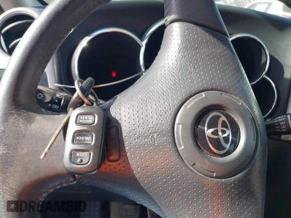 2006 Toyota Matrix STD with VIN 2T1KR32E26C618573, listed as a IAAI auction lot 41742787 with 86,067 mi miles and . Bid and sale history available at DreamBid. Image 11.