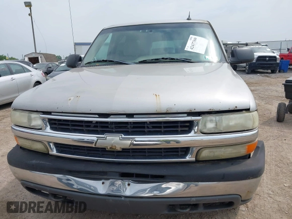 2005 Chevrolet Suburban Z71 z VIN 3GNFK16Z15G178686, wystawiony jako IAAI lot #42437360 z przebiegiem 262 094 mil mil oraz . Historia ofert i sprzedaży dostępna na DreamBid. Obrazek 6.