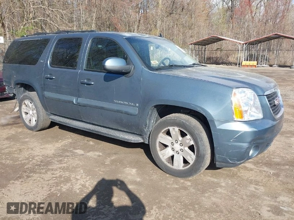 2008 GMC Yukon XL Commercial with VIN 1GKFK16388J186702, listed as a IAAI auction lot 41917631 with 193,305 mi miles. Bid and sale history available at carsss.com. Image 1.
