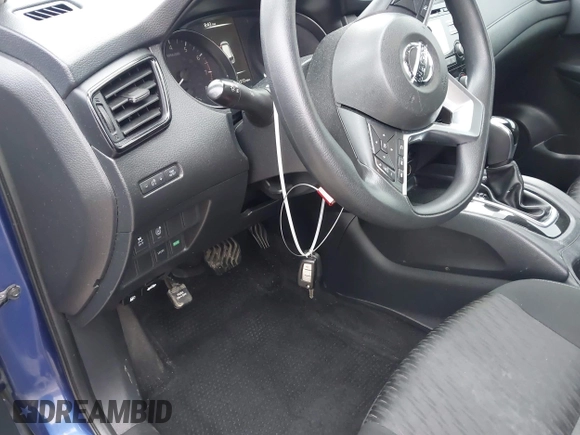 2017 Nissan Rogue S with VIN KNMAT2MT3HP594985, listed as a IAAI auction lot 41467417 with 181,372 mi miles and . Bid and sale history available at DreamBid. Image 11.