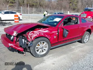2009 Ford Mustang with VIN 1ZVHT80N695136392, listed as a IAAI auction lot 41509619 with 141,563 mi miles and . Bid and sale history available at carsss.com. Image 22.