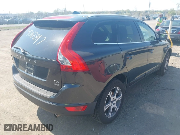 2013 Volvo XC60 T6 with VIN YV4902DZ2D2426548, listed as a IAAI auction lot 42063897 with 86,129 mi miles. Bid and sale history available at carsss.com. Image 4.