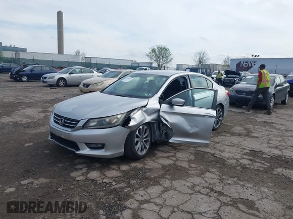 2014 Honda Accord Sedan Sport with VIN 1HGCR2F53EA134778, listed as a IAAI auction lot 41951952 with 225,219 mi miles. Bid and sale history available at carsss.com. Image 18.