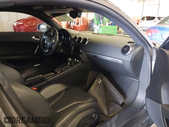 2012 Audi TT Premium Plus z VIN TRUBFAFK8C1016862, wystawiony jako IAAI lot #40859003 z przebiegiem 117 211 mil mil oraz . Historia ofert i sprzedaży dostępna na DreamBid. Obrazek 5.