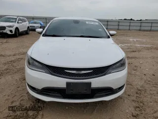 2015 Chrysler 200 S with VIN 1C3CCCBB4FN750991, listed as a Copart auction lot 63221664 with 143,713 mi miles and Clean Title. Bid and sale history available at carsss.com. Image 5.