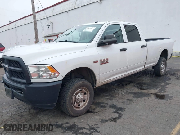 2018 Ram 2500 Tradesman with VIN 3C6UR5HJ7JG240216, listed as a IAAI auction lot 41371971 with 143,069 mi miles and . Bid and sale history available at DreamBid. Image 17.