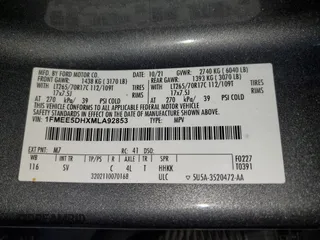 2021 Ford Bronco z VIN 1FMEE5DHXMLA92853, wystawiony jako Copart lot #51822135 z przebiegiem 34 894 mil mil oraz Szkoda całkowita • Salvage title. Historia ofert i sprzedaży dostępna na DreamBid. Obrazek 13.