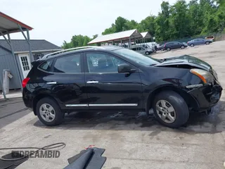2015 Nissan Rogue S z VIN JN8AS5MT9FW650455, wystawiony jako IAAI lot #42318544 z przebiegiem 140 954 mil mil oraz . Historia ofert i sprzedaży dostępna na DreamBid. Obrazek 14.