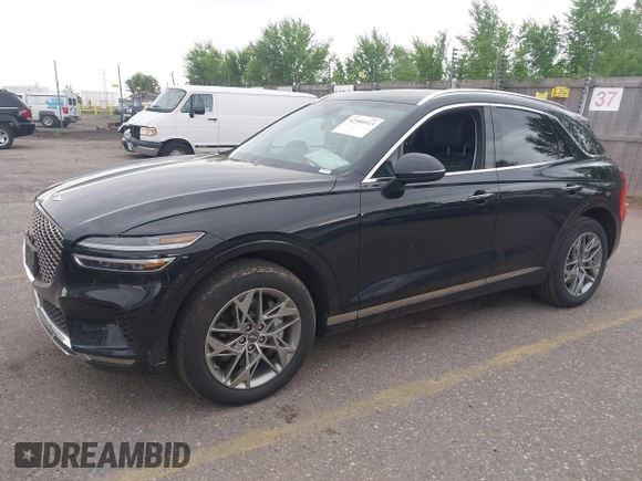 2025 Genesis GV70 2.5T with VIN KMUMADTB7SU199933, listed as a IAAI auction lot 42500513 with 15,384 mi miles and . Bid and sale history available at DreamBid. Image 14.