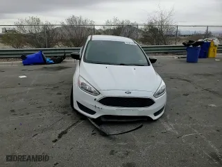 2018 Ford Focus S with VIN 1FADP3E20JL287726, listed as a Copart auction lot 47871395 with 65,070 mi miles and Salvage Title. Bid and sale history available at carsss.com. Image 10.