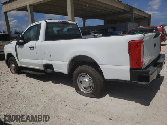 2023 Ford F-250 XL с VIN 1FTBF2AA9PED40870, выставлен на аукционе Copart как лот 60814915 с пробегом Не указан миль и На запчасти • Non repairable. История ставок и продаж доступна на DreamBid. Изображение 2.