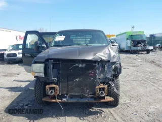 2004 Ford F-350 XL с VIN 1FTSW31P14EA51424, выставлен на аукционе IAAI как лот 42070460 с пробегом Не указан миль и . История ставок и продаж доступна на DreamBid. Изображение 13.