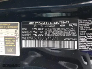 2011 Mercedes-Benz SLK-Class SLK 300 with VIN WDBWK5EA8BF241371, listed as a IAAI auction lot 42047271 with 100,206 mi miles. Bid and sale history available at carsss.com. Image 9.