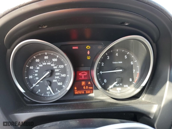 2011 BMW Z4 sDrive35i with VIN WBALM7C59BE384283, listed as a Copart auction lot 77204914 with NaN miles and Salvage Title. Bid and sale history available at carsss.com. Image 9.
