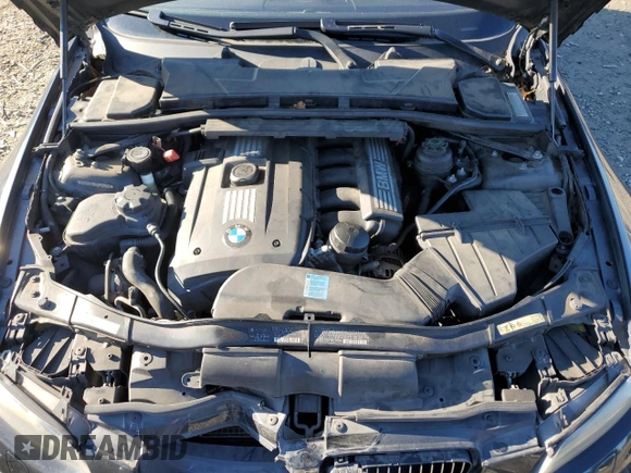 2009 BMW 3 Series 328i with VIN WBAWV13539P121566, listed as a Copart auction lot 42957385 with 155,670 mi miles and Salvage Title. Bid and sale history available at carsss.com. Image 11.