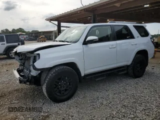 2024 Toyota 4Runner SR5 Premium with VIN JTENU5JRXR6302745, listed as a Copart auction lot 55463485 with 9,505 mi miles and Salvage title. Bid and sale history available at DreamBid. Image 1.