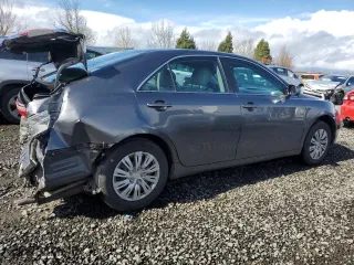 2009 Toyota Camry with VIN 4T4BE46K89R119786, listed as a Copart auction lot 48694175 with 172,951 mi miles and Salvage Title. Bid and sale history available at carsss.com. Image 3.