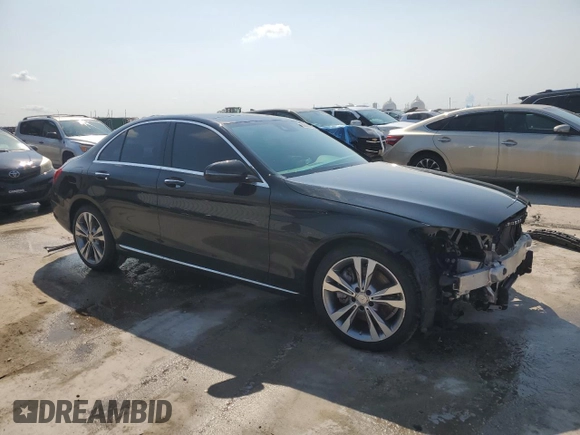 2017 Mercedes-Benz C 300 z VIN 55SWF4JB4HU210578, wystawiony jako Copart lot #58906335 z przebiegiem 34 838 mil mil oraz Szkoda całkowita • Salvage title. Historia ofert i sprzedaży dostępna na DreamBid. Obrazek 4.