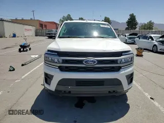 2024 Ford Expedition Max XLT с VIN 1FMJK1J80REA77729, выставлен на аукционе Copart как лот 57477565 с пробегом 20 697 миль миль и Списание • Salvage title. История ставок и продаж доступна на DreamBid. Изображение 14.